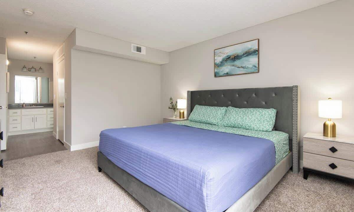 Photo of Bedroom in Hollywood