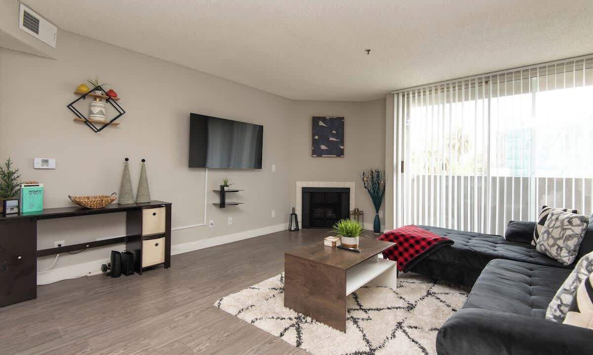 Photo of Livingroom in Hollywood