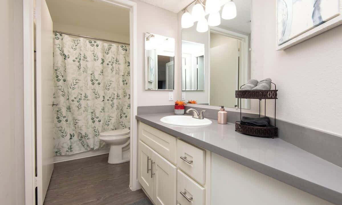 Photo of Bathroom in Hollywood