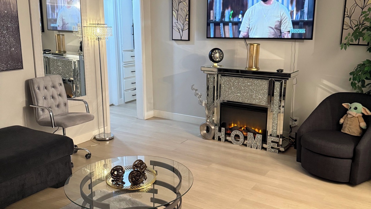 Photo of Livingroom in Upland