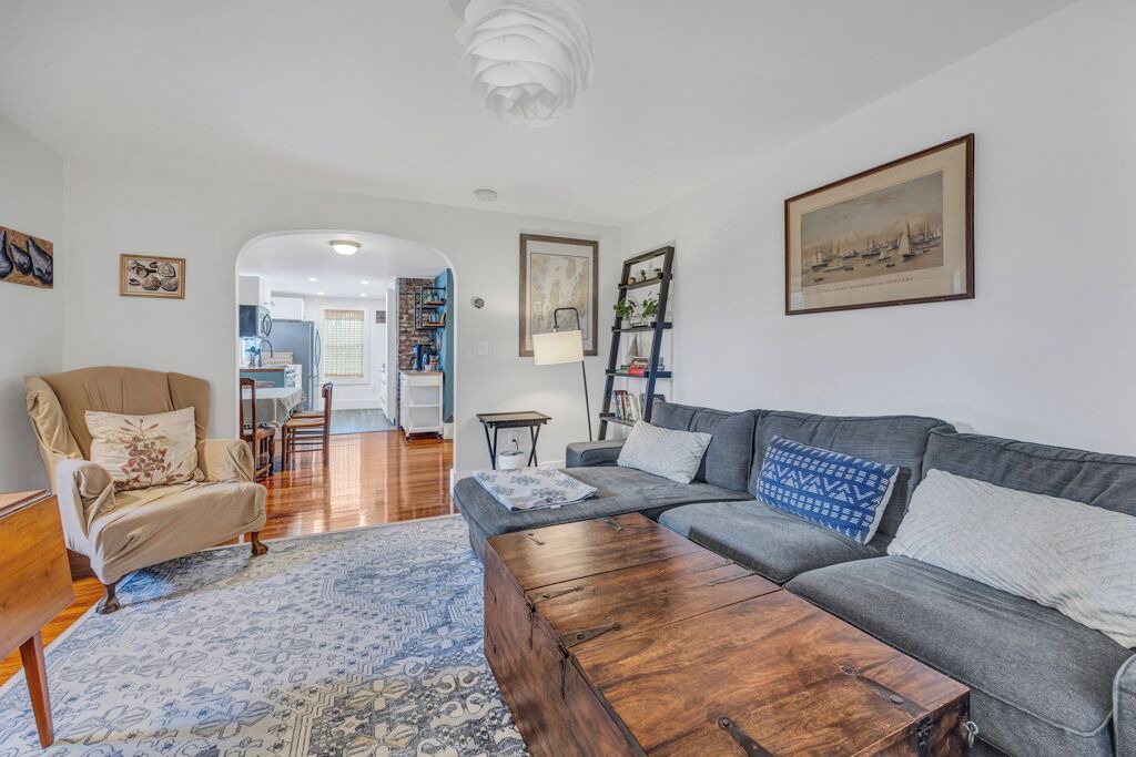 Photo of Livingroom in Jamestown