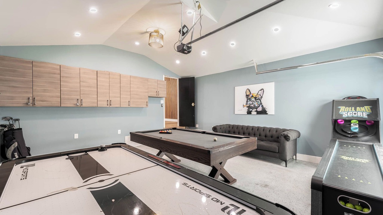 Photo of Bedroom in Valley Glen