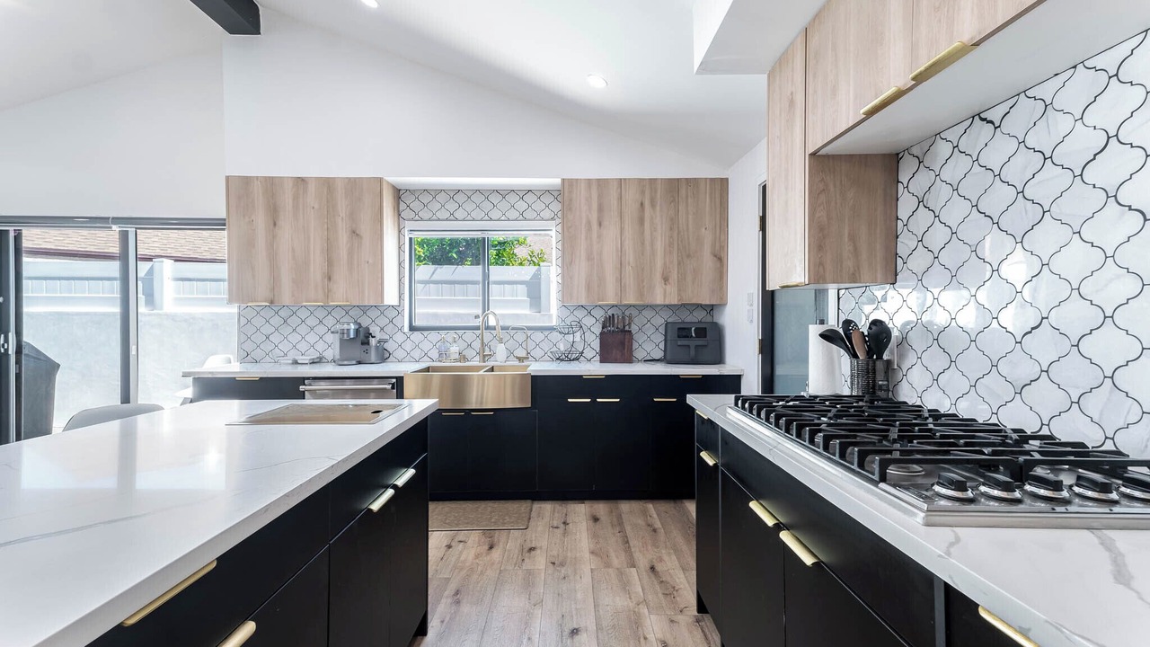 Photo of Kitchen in Valley Glen