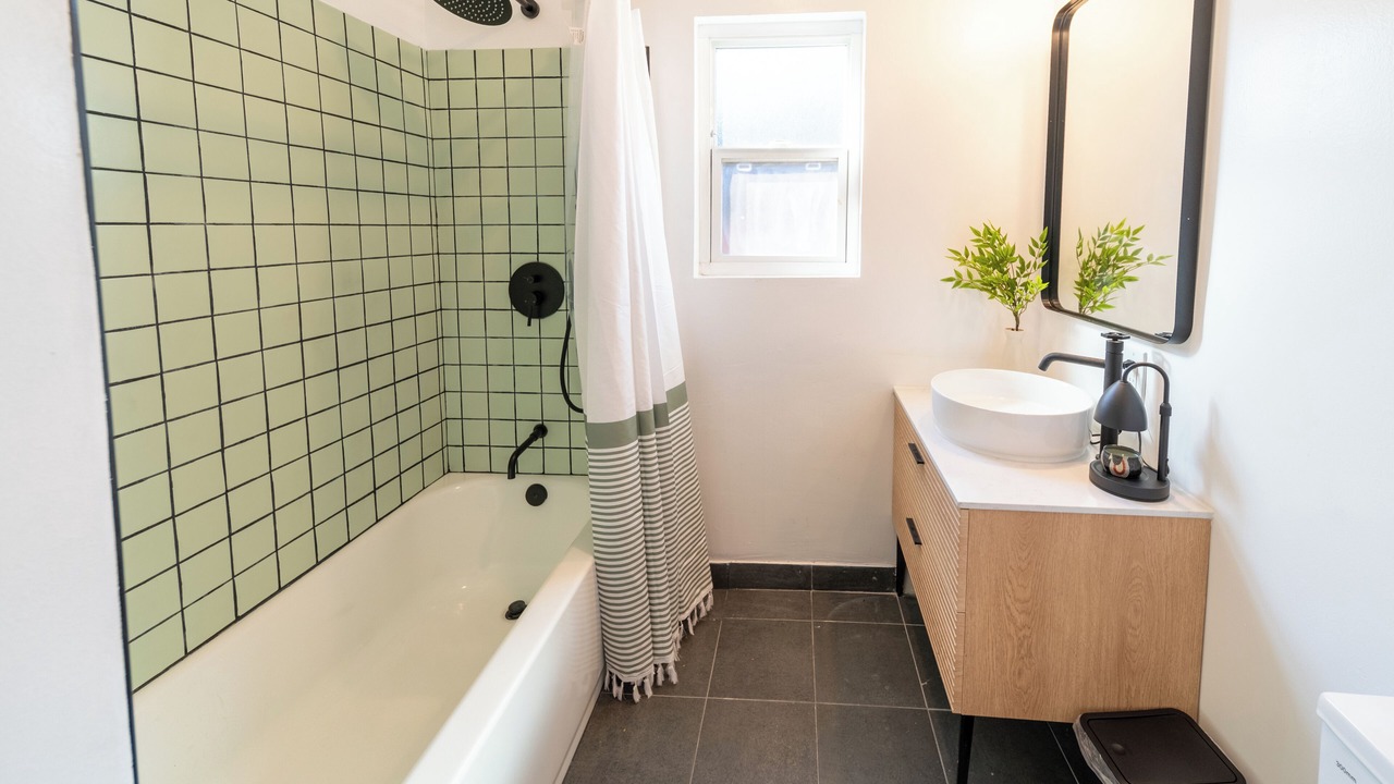 Photo of Bathroom in Lake Balboa