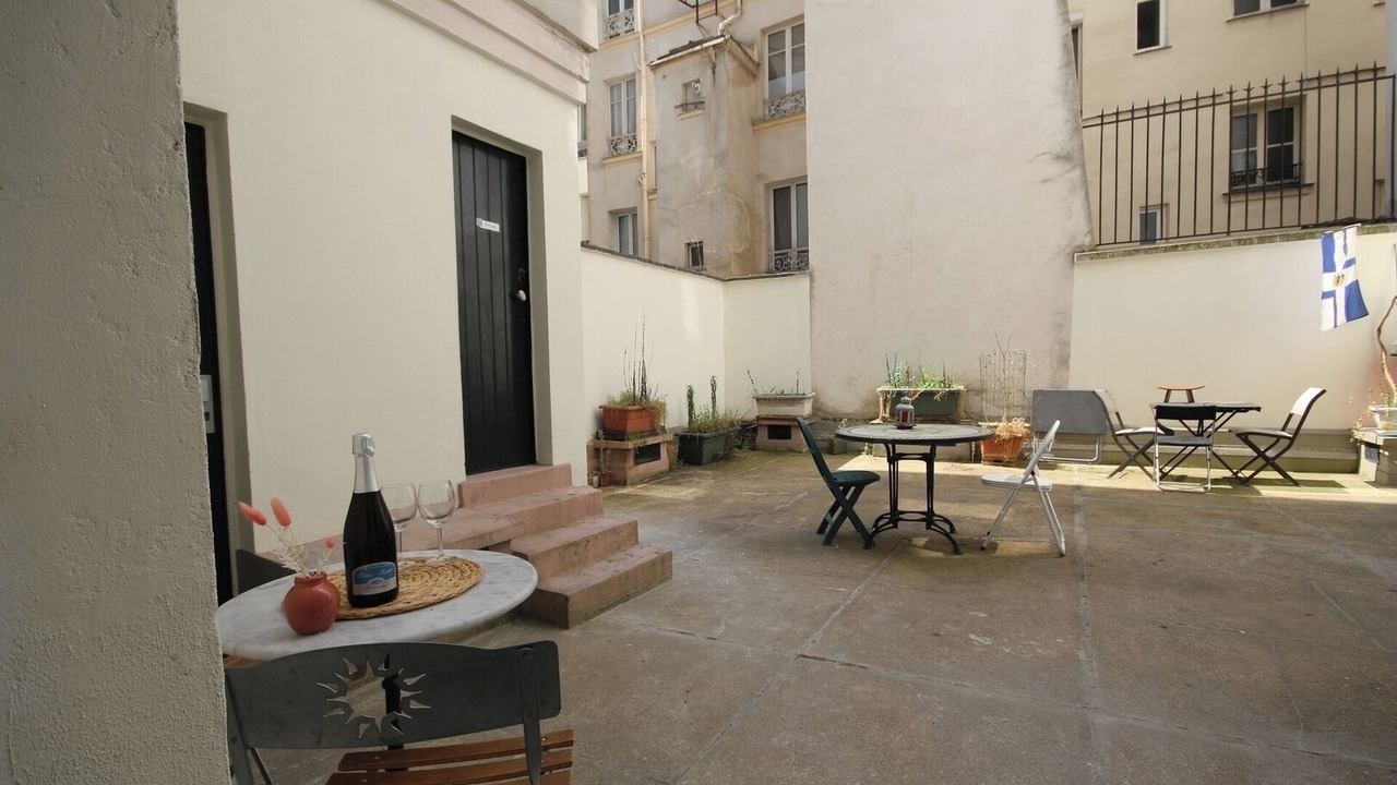 Photo of Outdoor in Montmartre