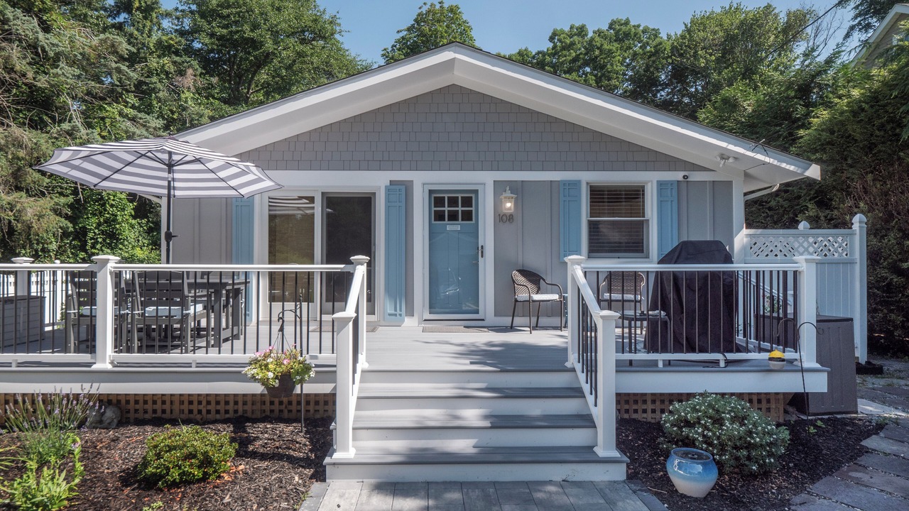 Photo of Outdoor in Jamestown Shores