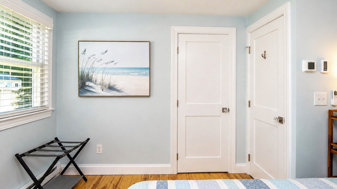 Photo of Bedroom in Jamestown Shores