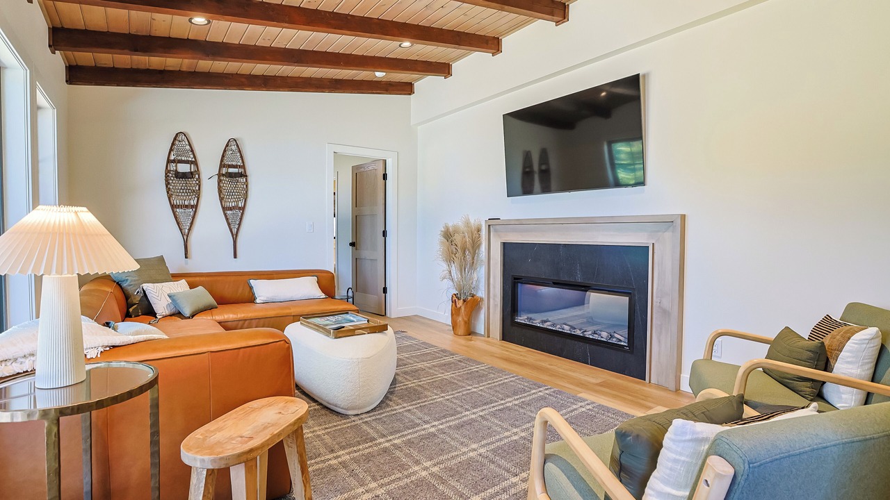 Photo of Livingroom in Manitowish Waters