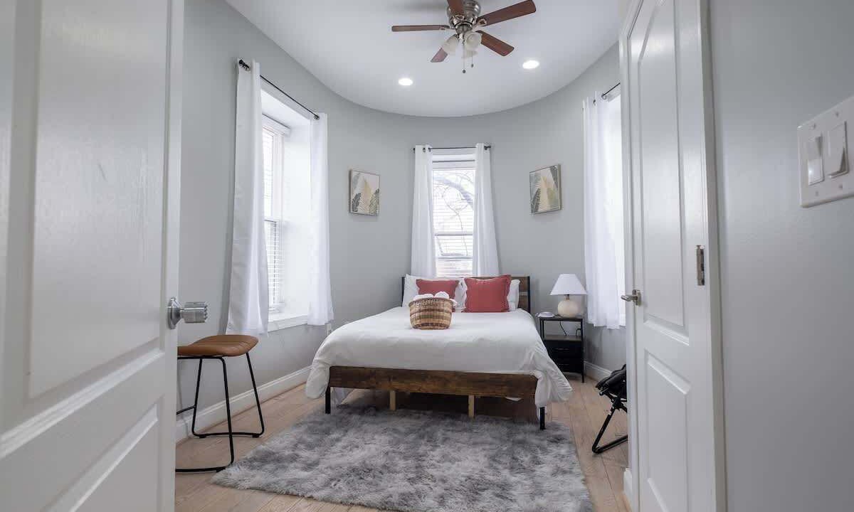 Photo of Bedroom in Eckington