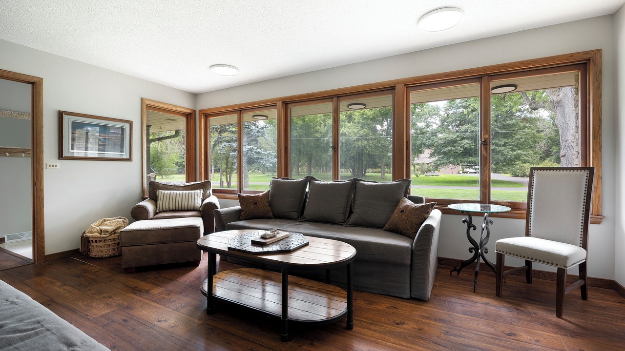 Photo of Livingroom in Bayport