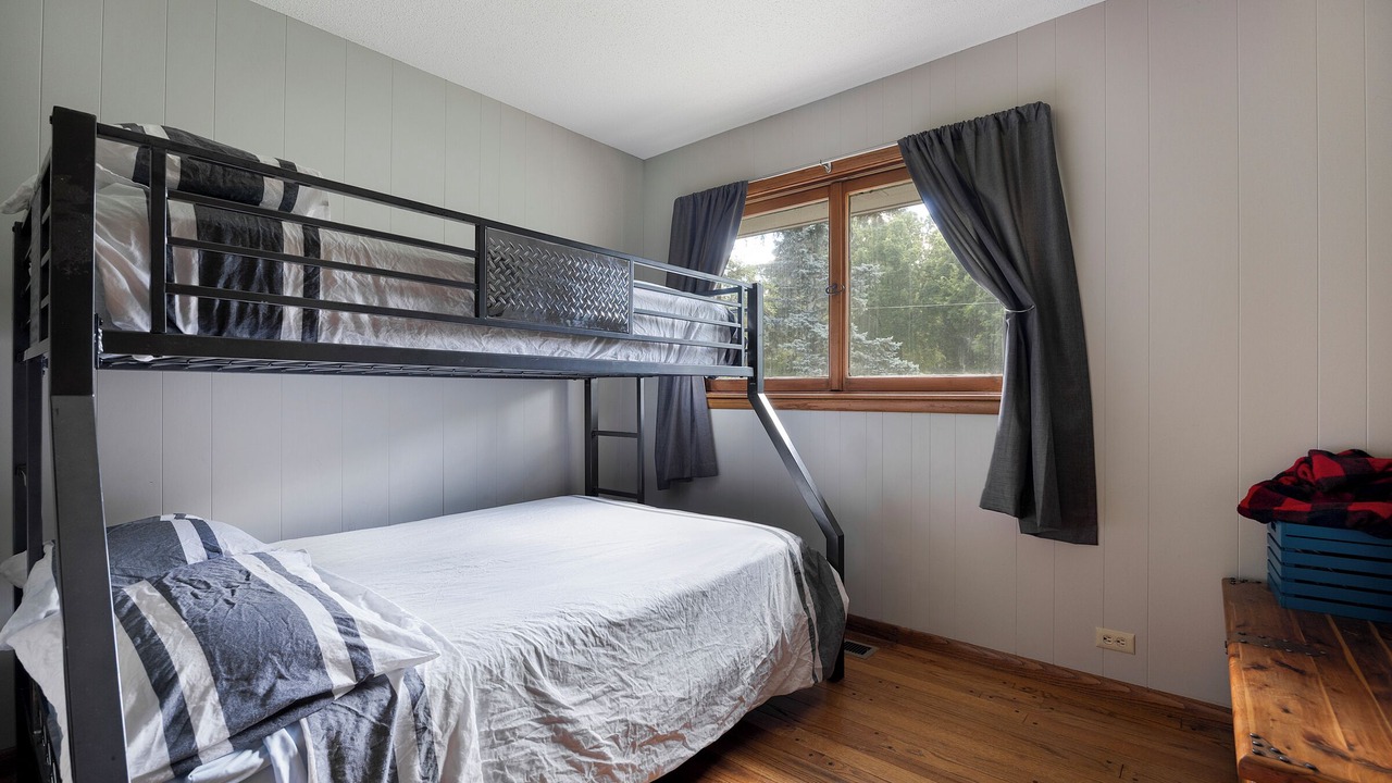 Photo of Bedroom in Bayport
