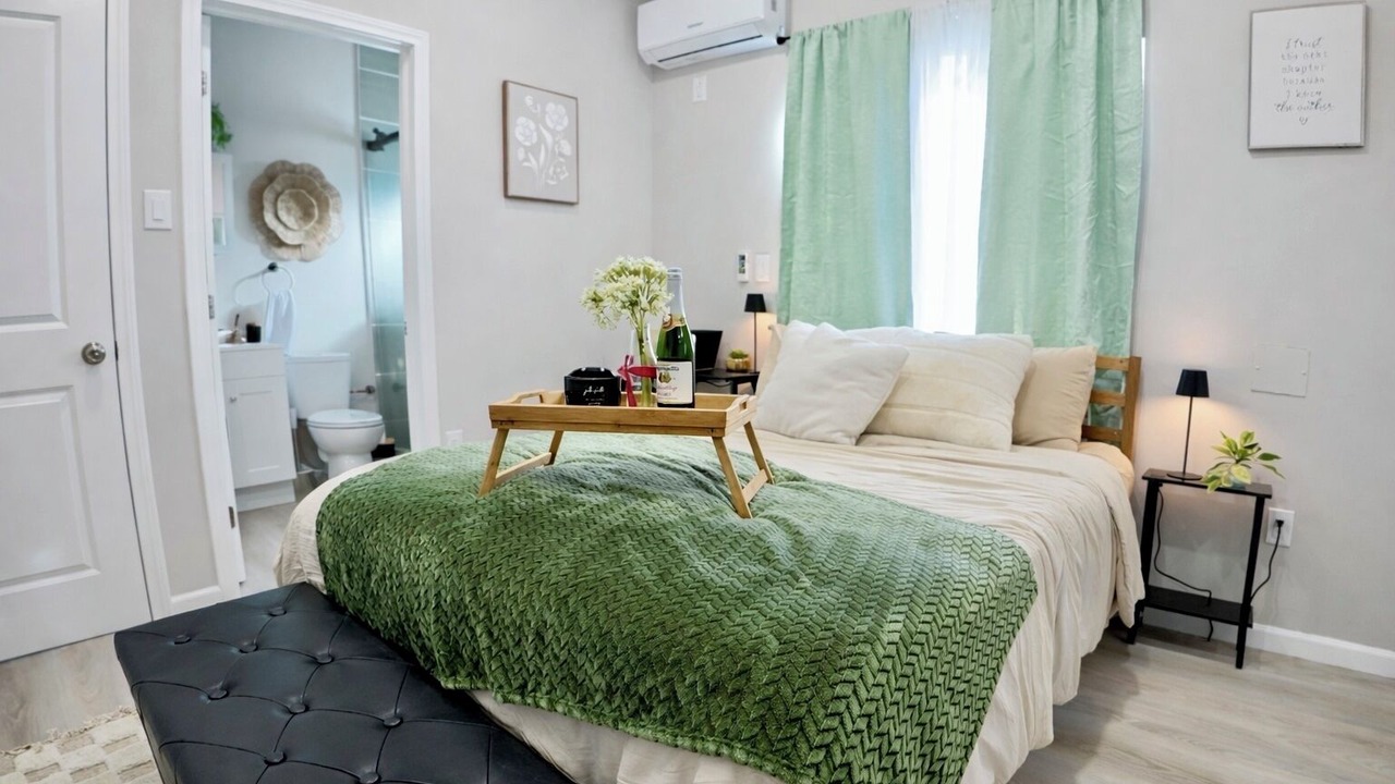 Photo of Bedroom in Fullerton