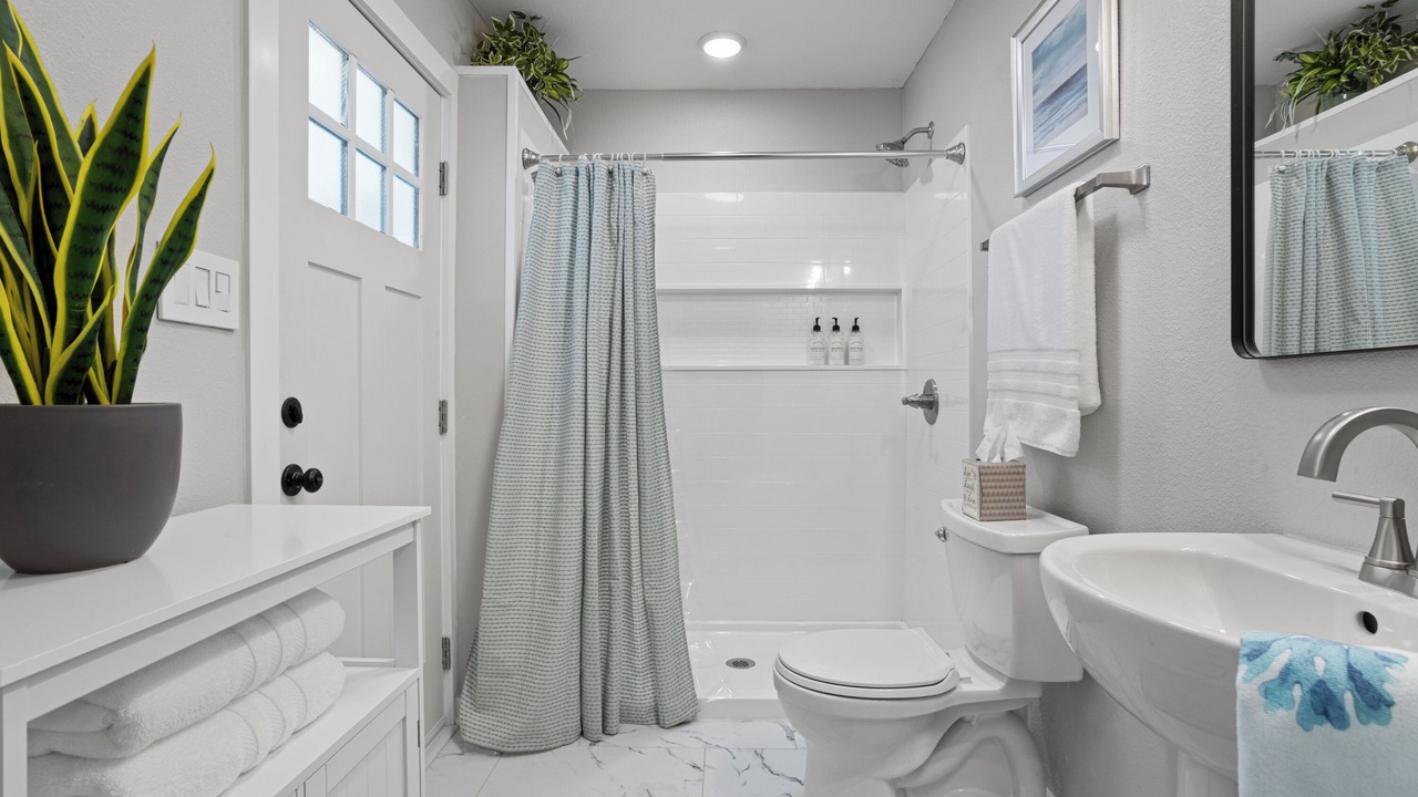 Photo of Bathroom in Long Beach