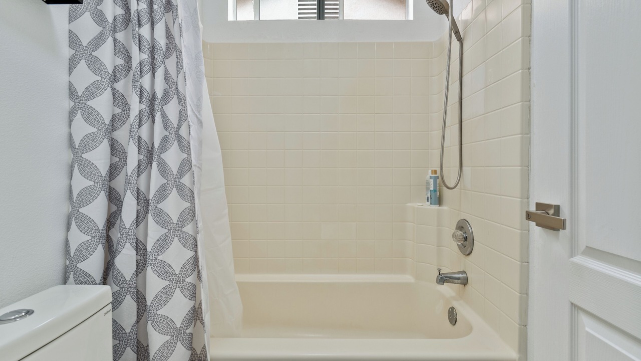 Photo of Bathroom in Oxnard