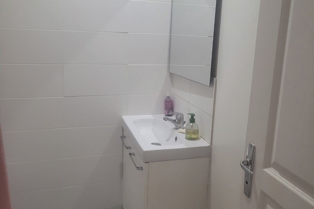 Photo of Bathroom in 14th Arrondissement
