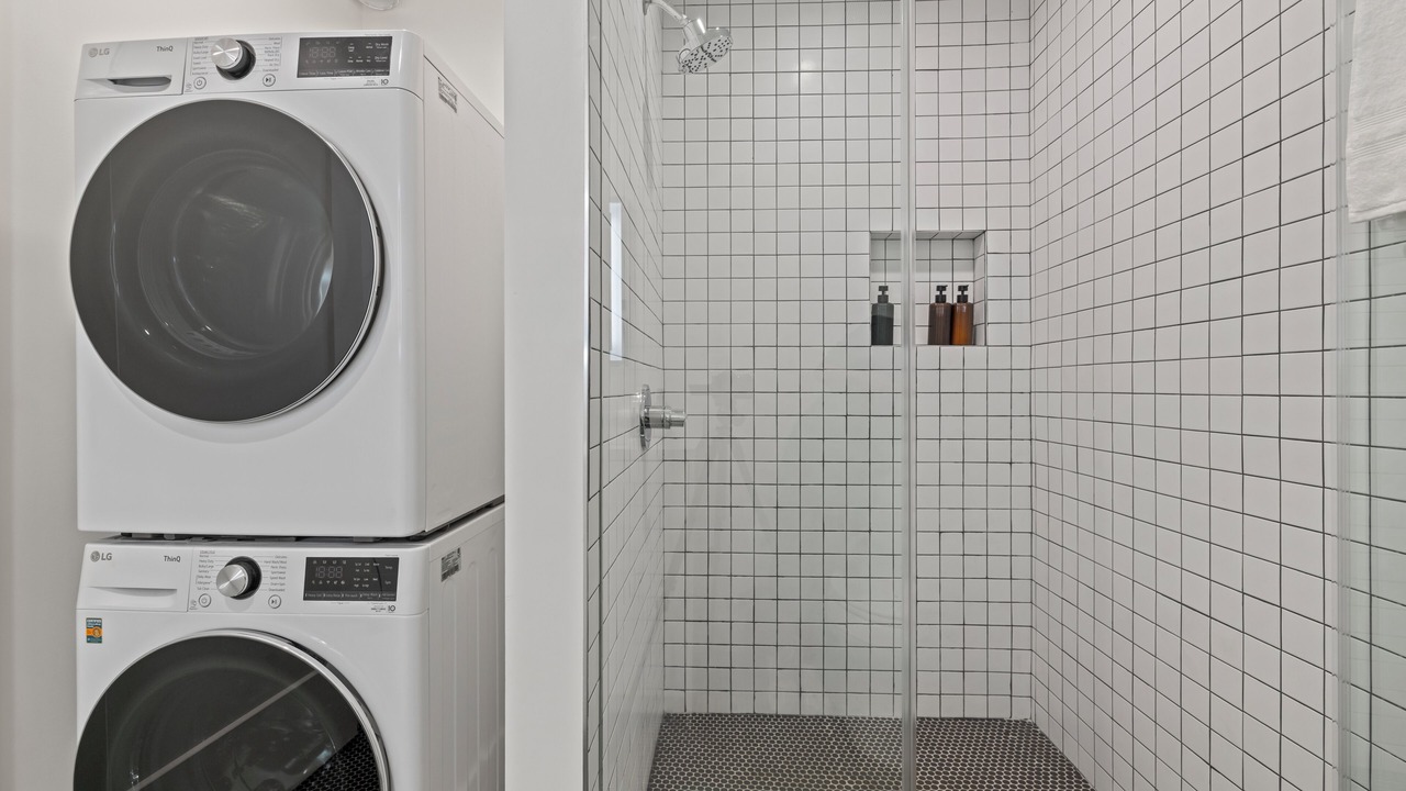 Photo of Bathroom in NoHo Arts District