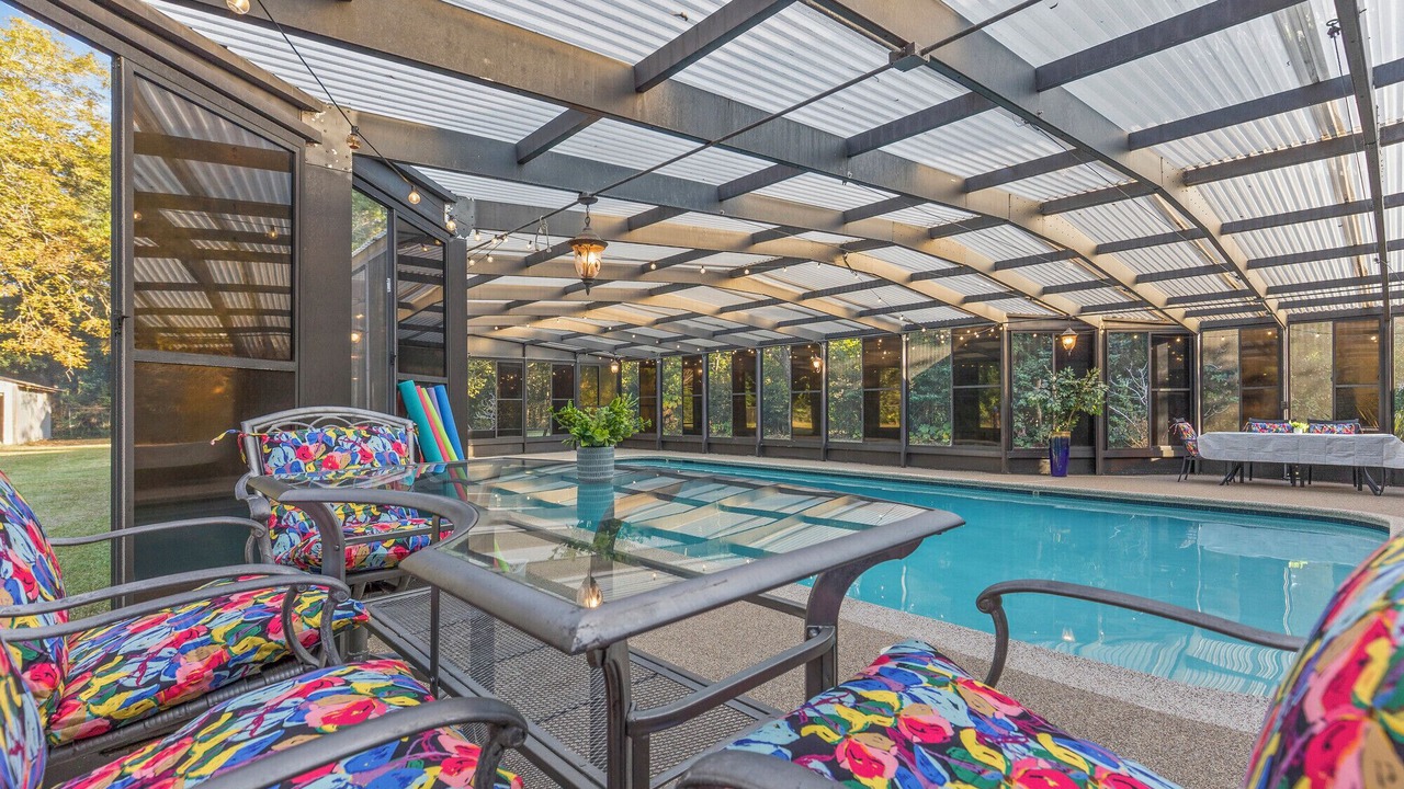 Photo of Outdoor in Jackson Heights