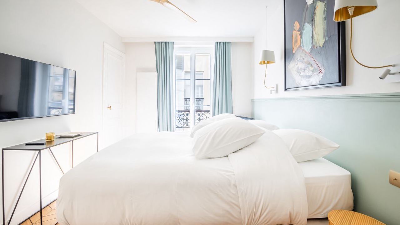 Photo of Bedroom in Notre-Dame-des-Champs