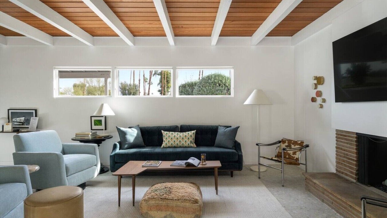 Photo of Livingroom in Deep Well Ranch