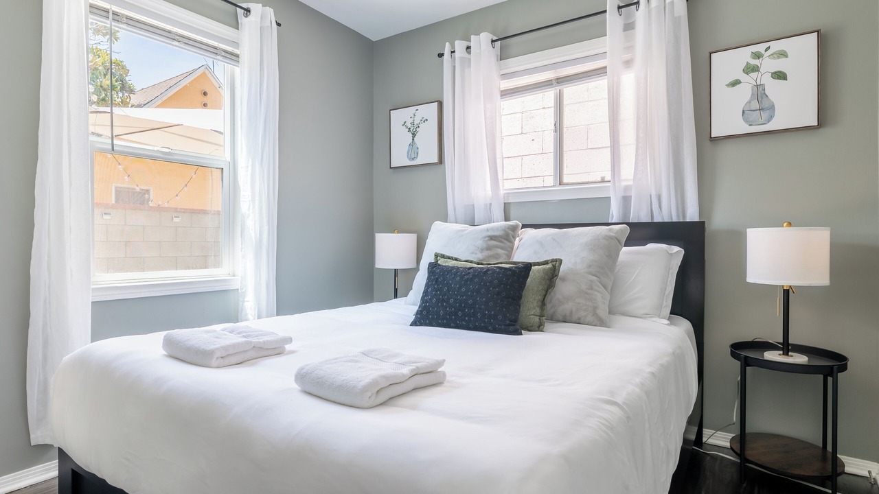 Photo of Bedroom in Hawthorne