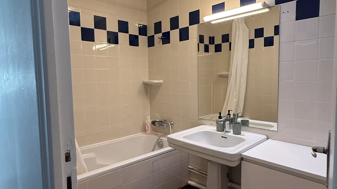 Photo of Bathroom in La Mare
