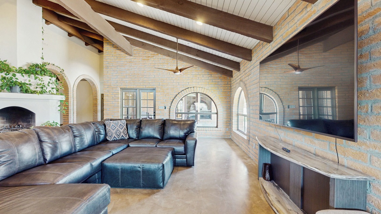 Photo of Livingroom in Central Scottsdale
