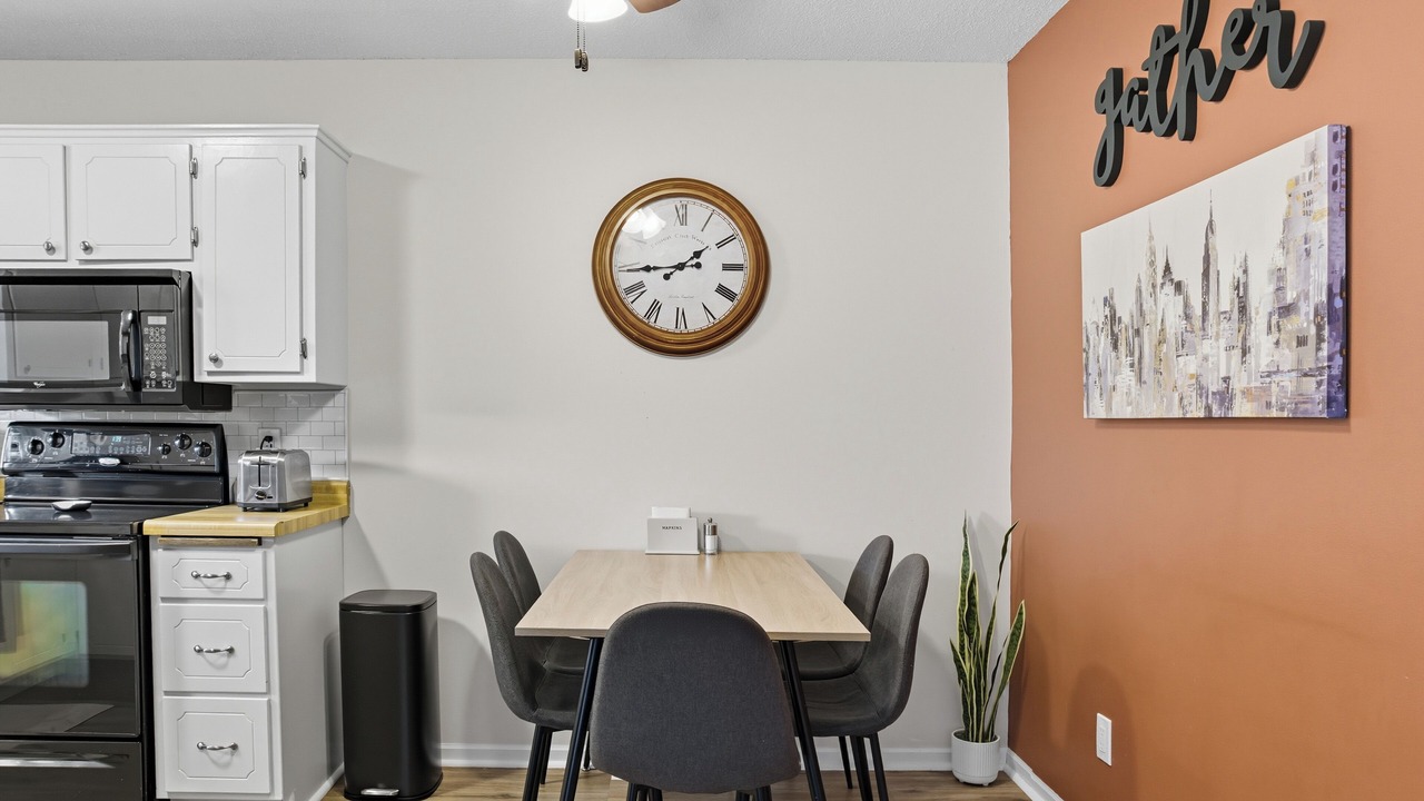 Photo of Livingroom in Rochester