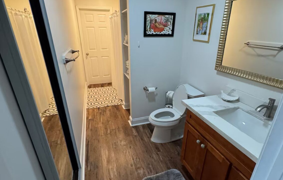 Photo of Bathroom in Saint Claude