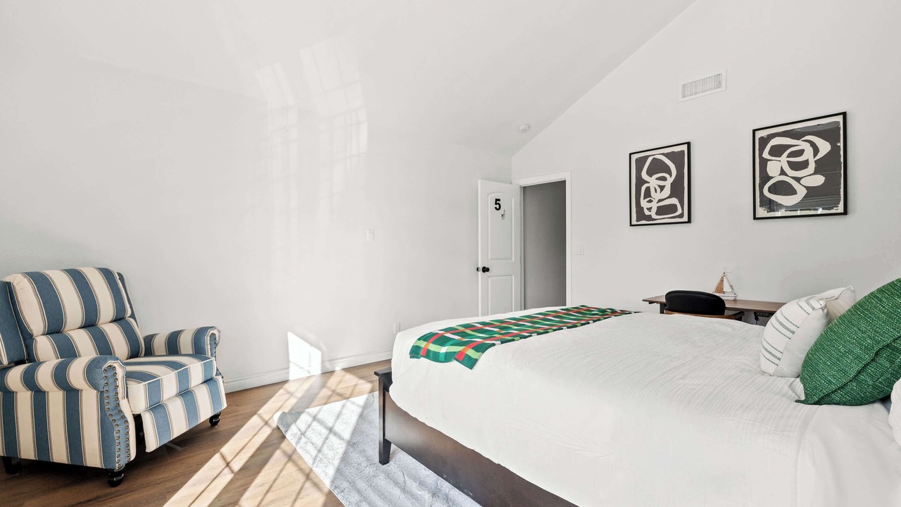 Photo of Bedroom in Norwalk
