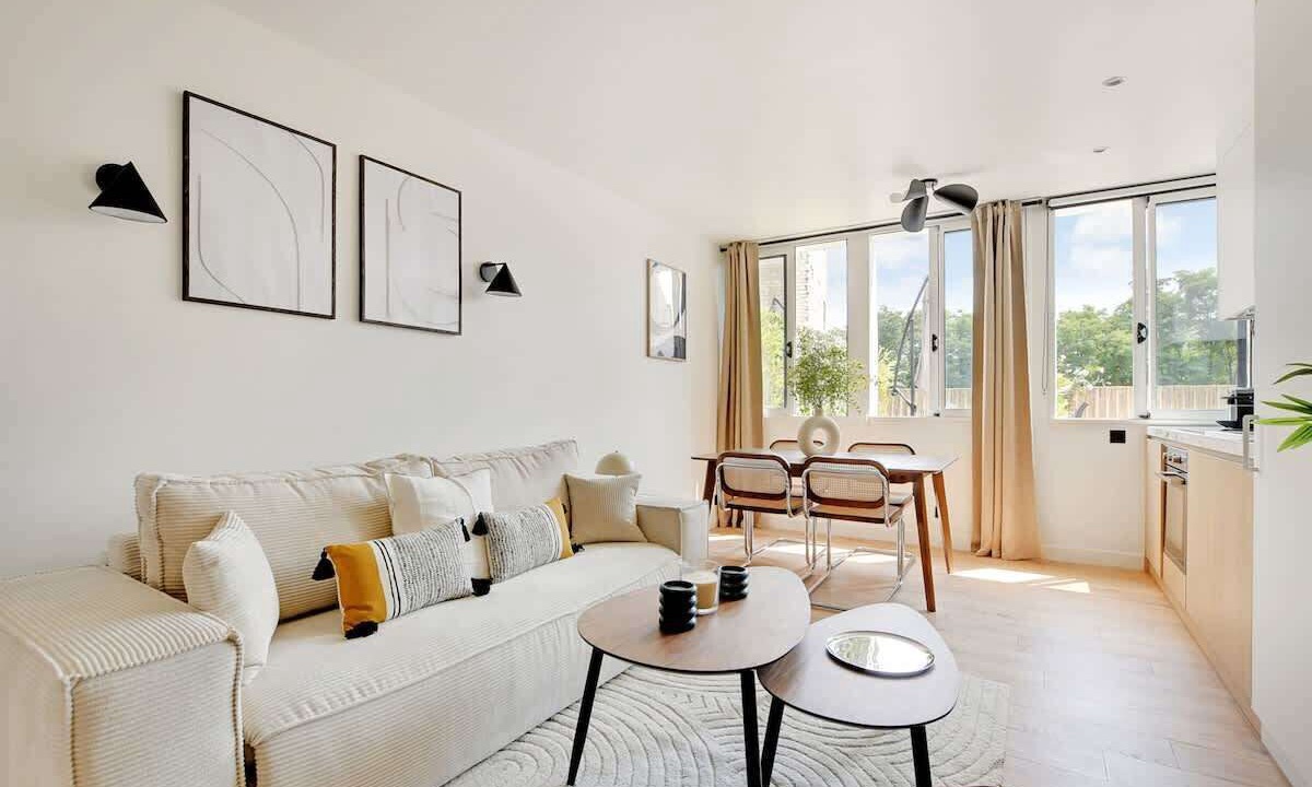 Photo of Livingroom in 12th Arrondissement