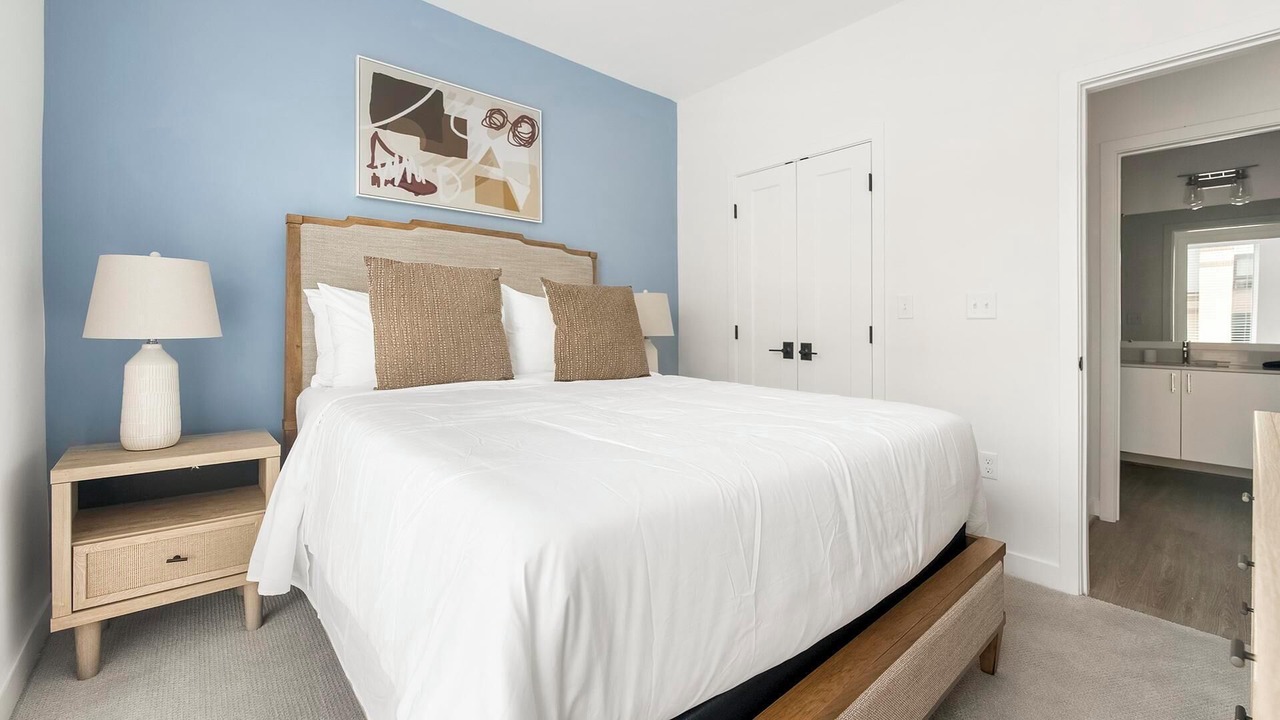 Photo of Bedroom in Old Town West