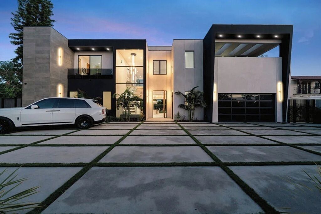 Photo of Outdoor in North Hollywood