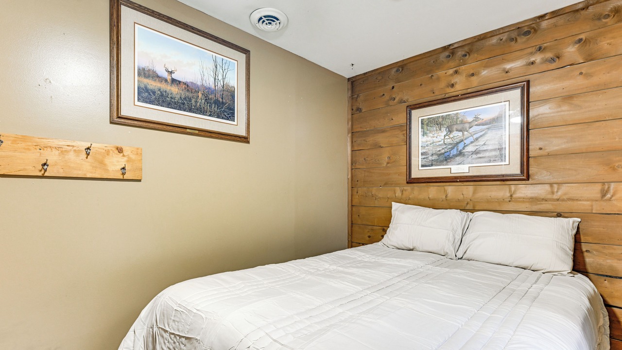 Photo of Bedroom in Hatfield
