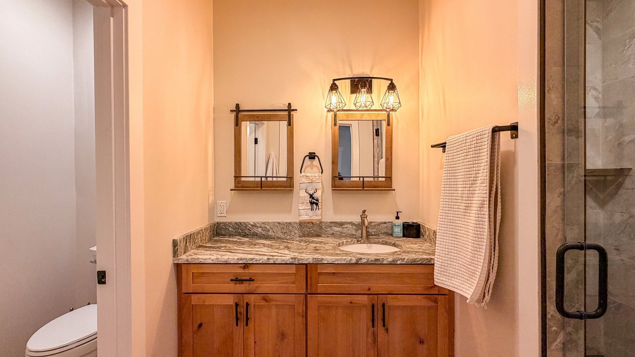 Photo of Bathroom in Crellin