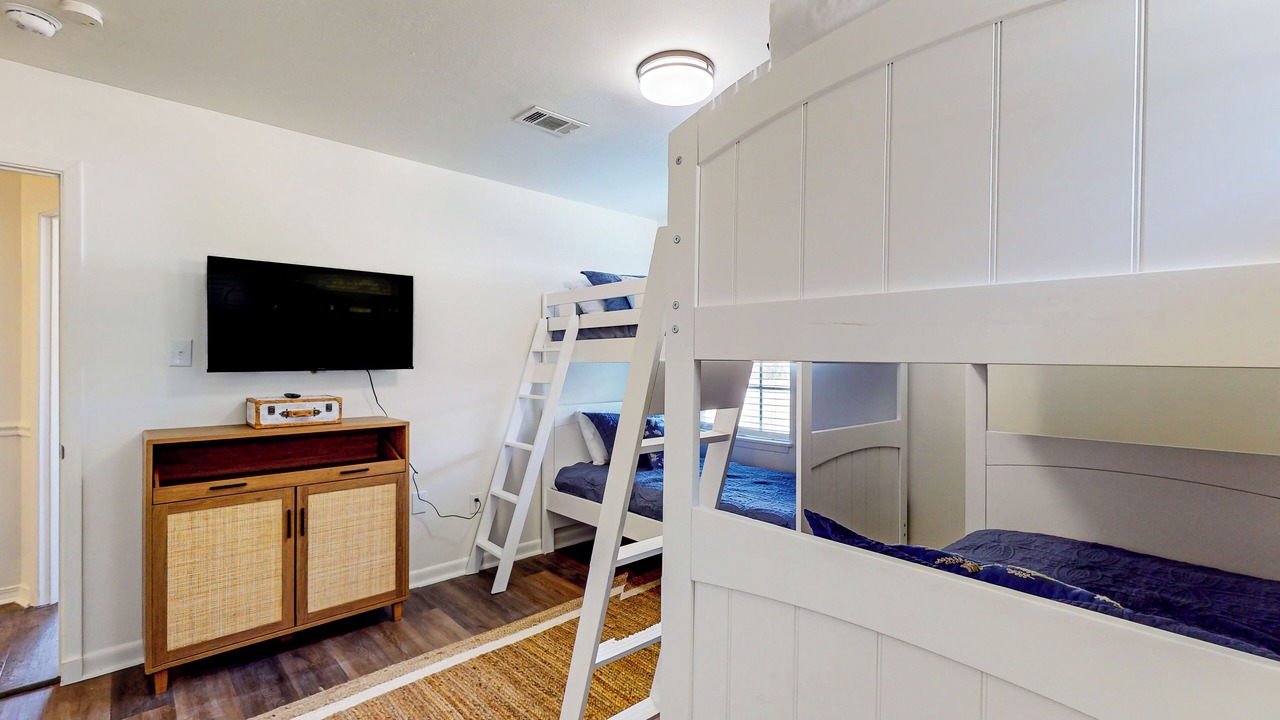 Photo of Bedroom in Pass Christian
