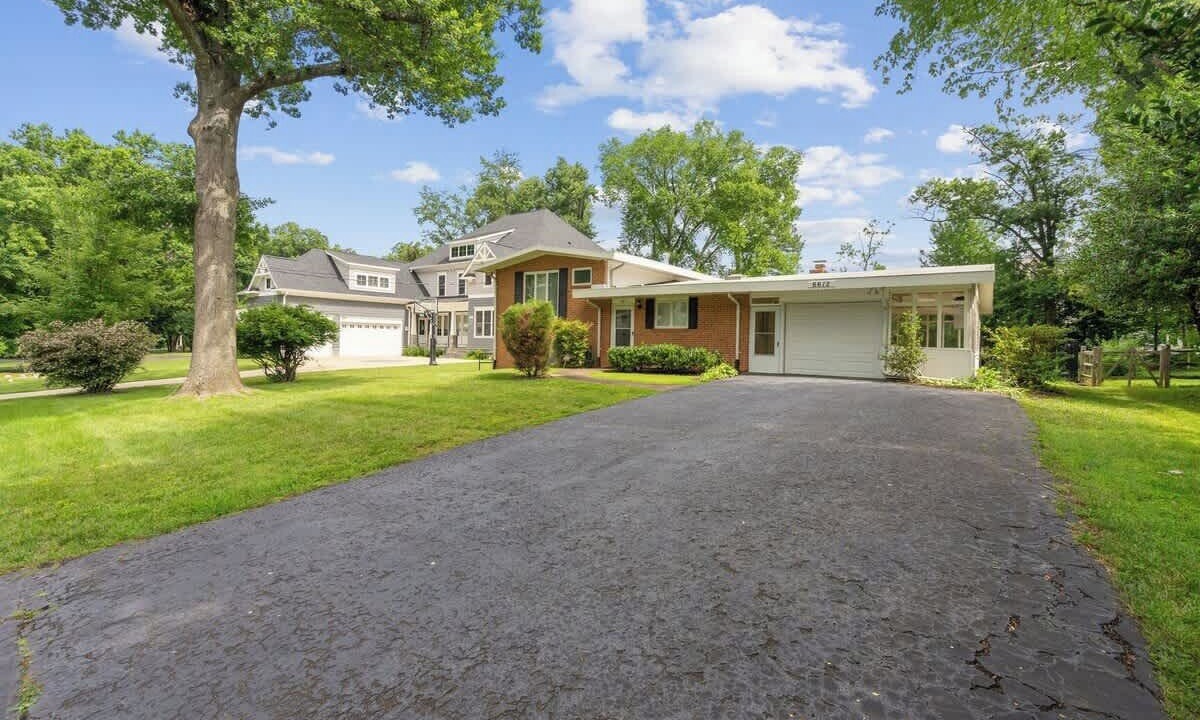 Photo of Outdoor in McLean