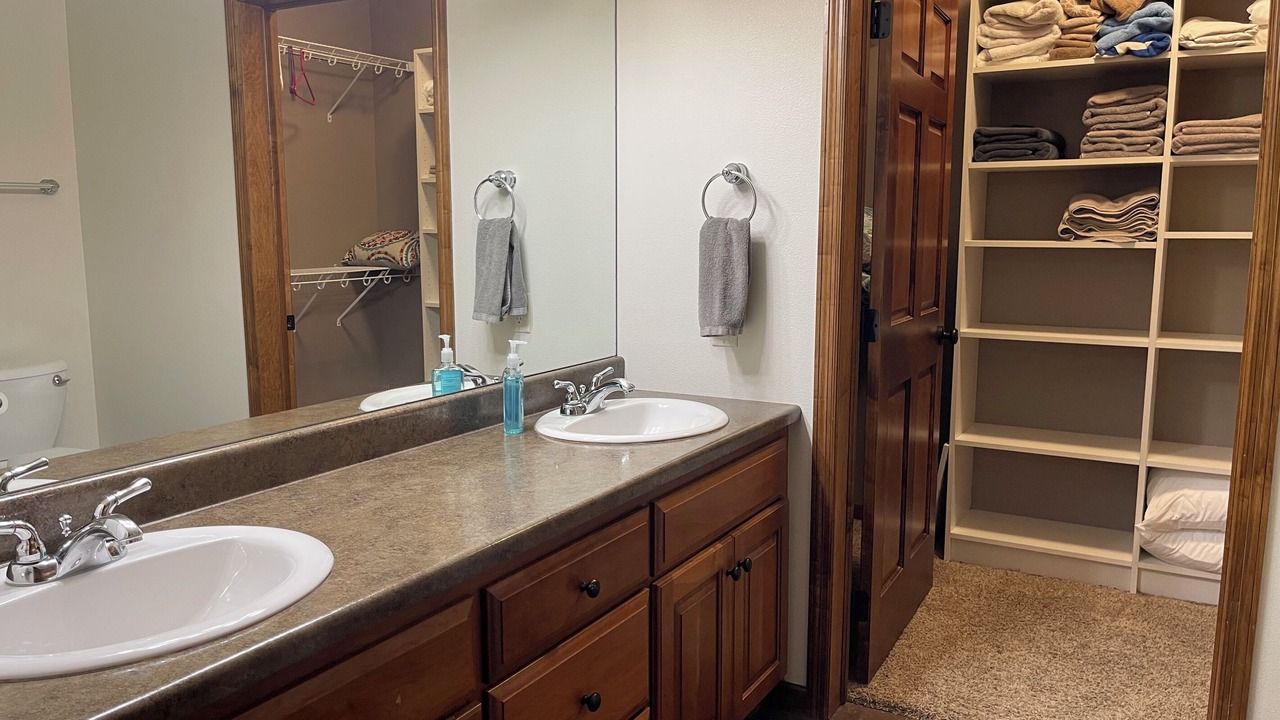 Photo of Bathroom in Spirit Lake