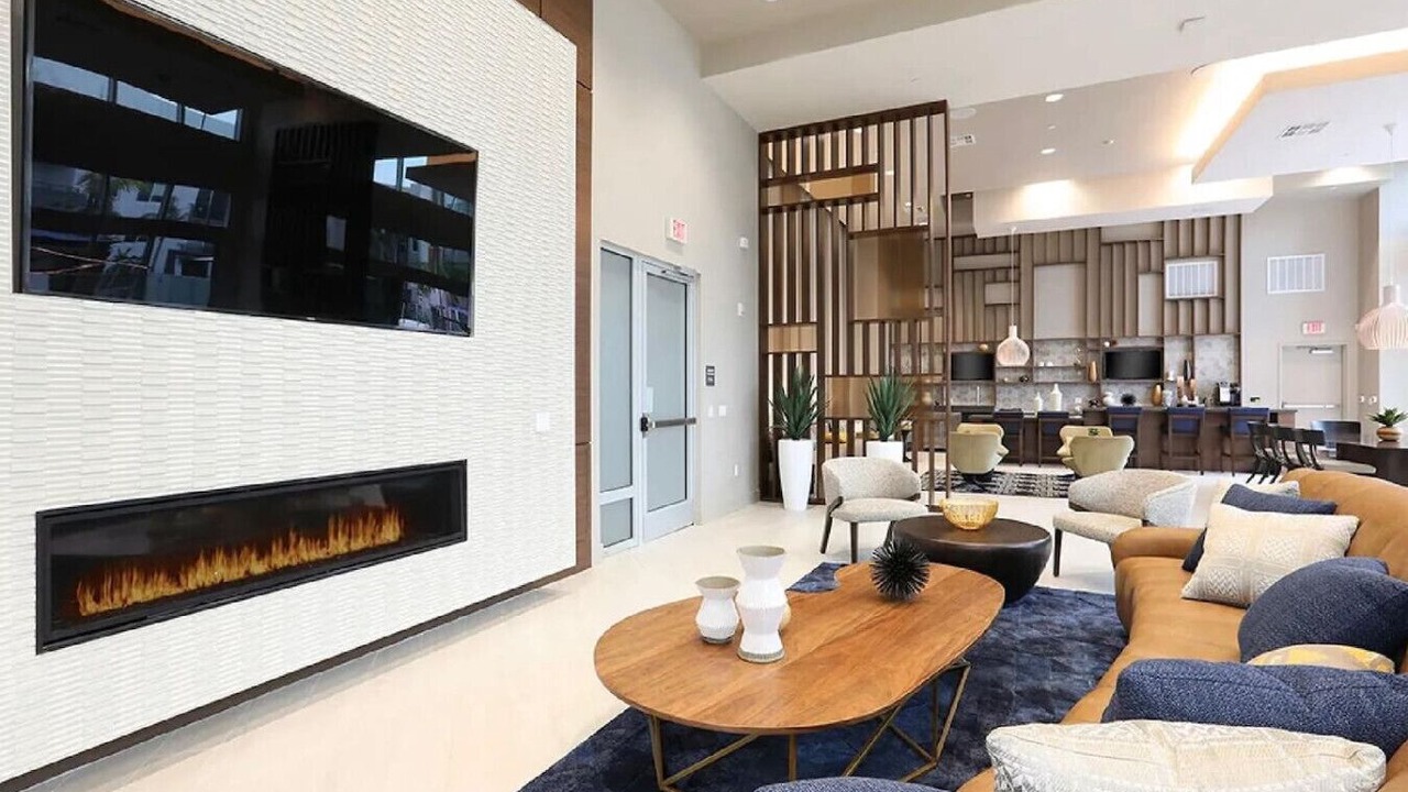 Photo of Livingroom in Orange