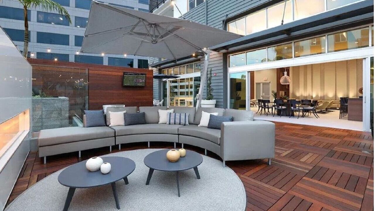 Photo of Outdoor in Orange