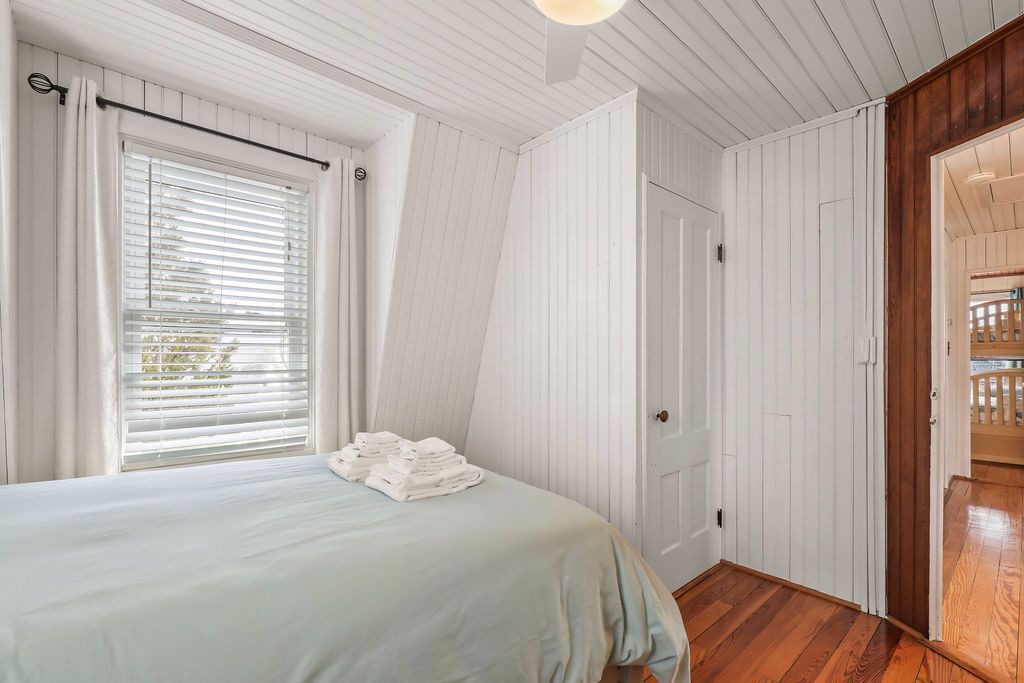 Photo of Bedroom in Buzzards Bay