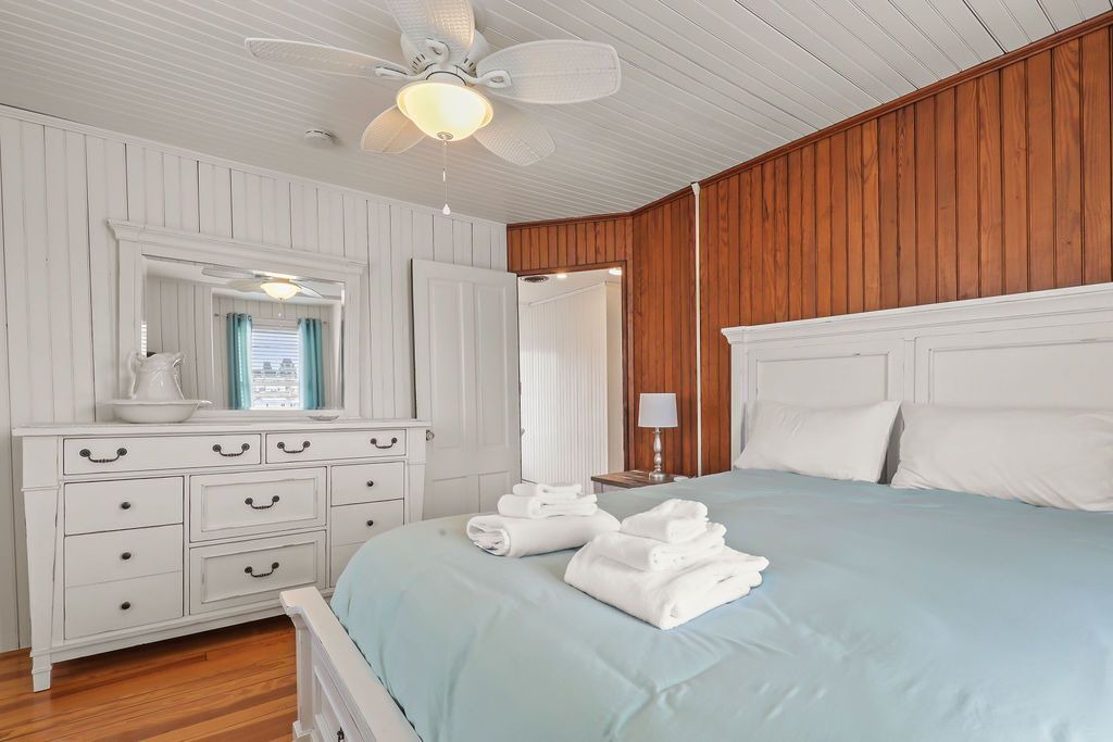 Photo of Bedroom in Buzzards Bay