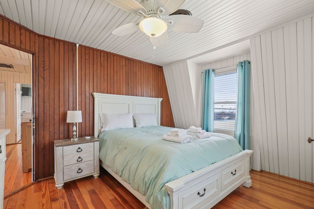 Photo of Bedroom in Buzzards Bay