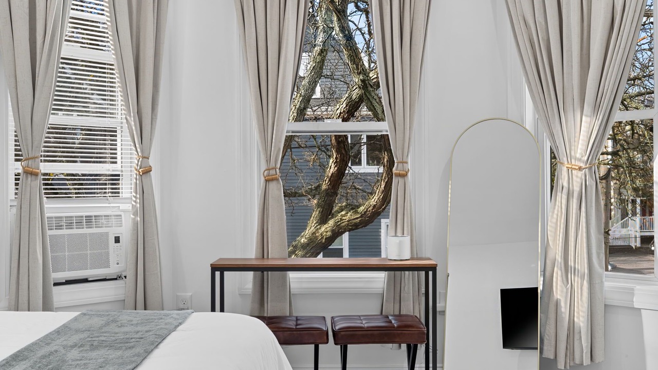 Photo of Bedroom in Somerville