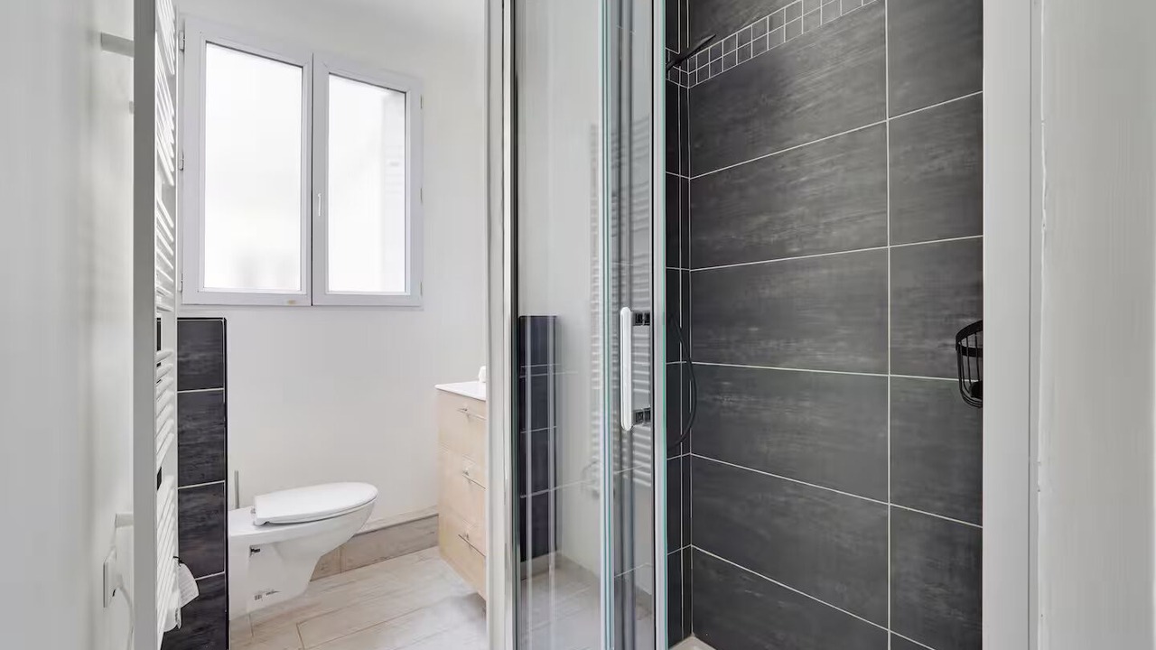 Photo of Bathroom in Notre-Dame-des-Champs