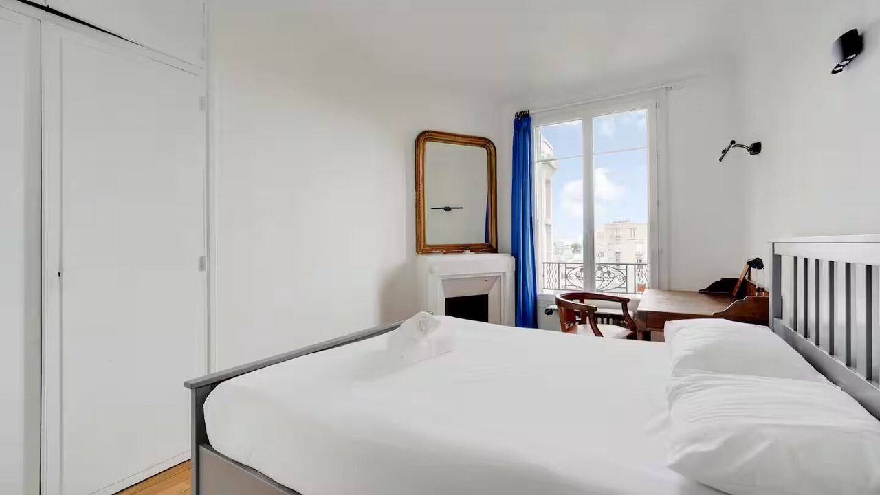 Photo of Bedroom in Notre-Dame-des-Champs