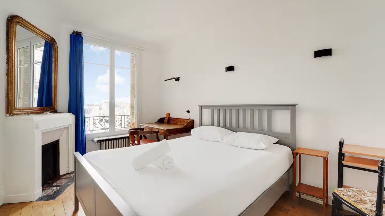 Photo of Bedroom in Notre-Dame-des-Champs