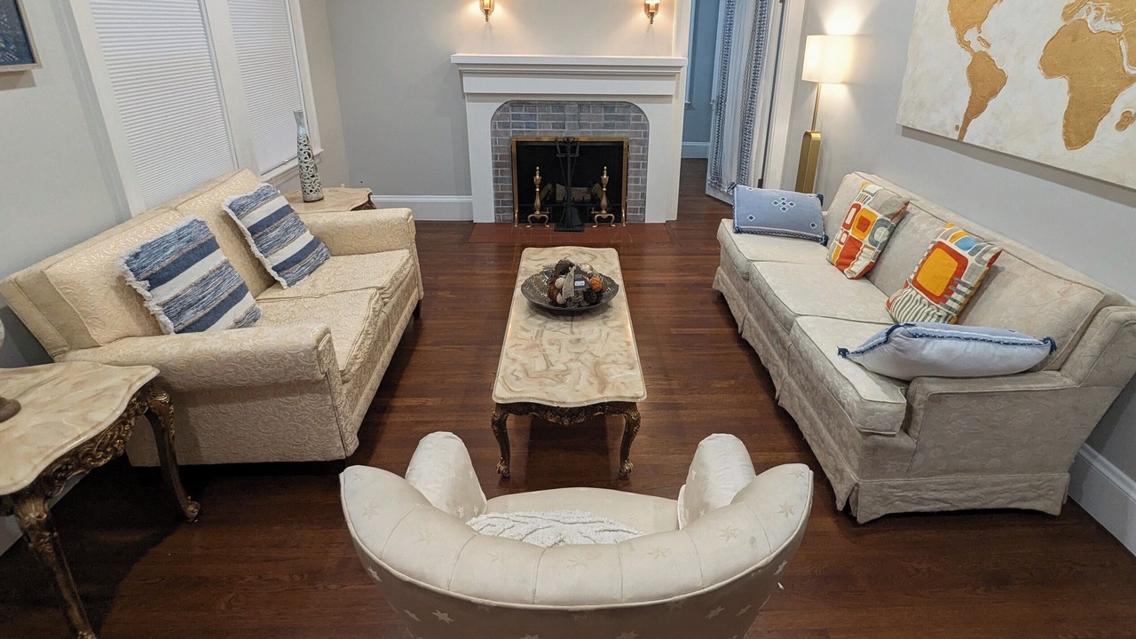 Photo of Livingroom in Watertown