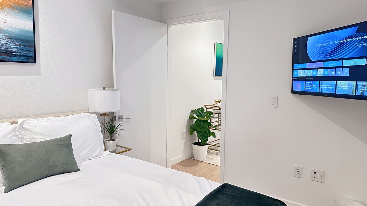 Photo of Bedroom in Downtown
