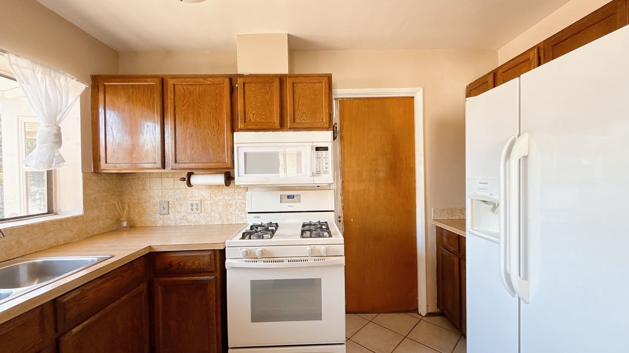 Photo of Kitchen in Duarte