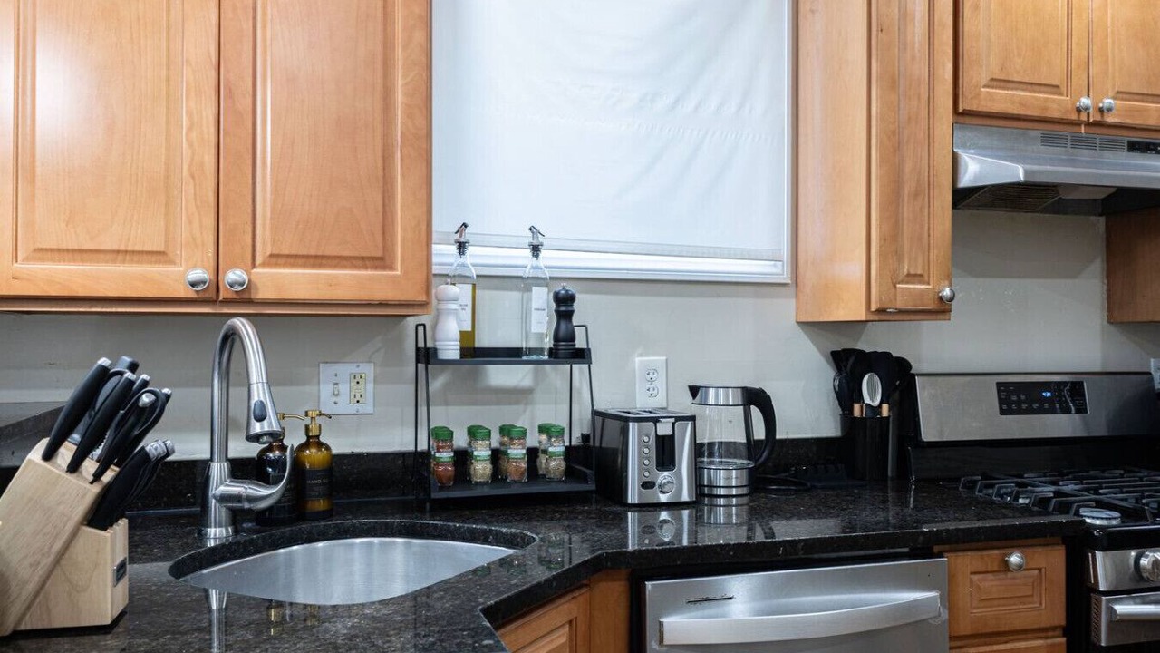 Photo of Kitchen in Roxbury